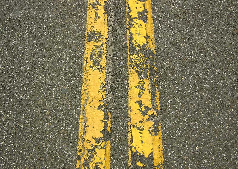 yellow traffic lines